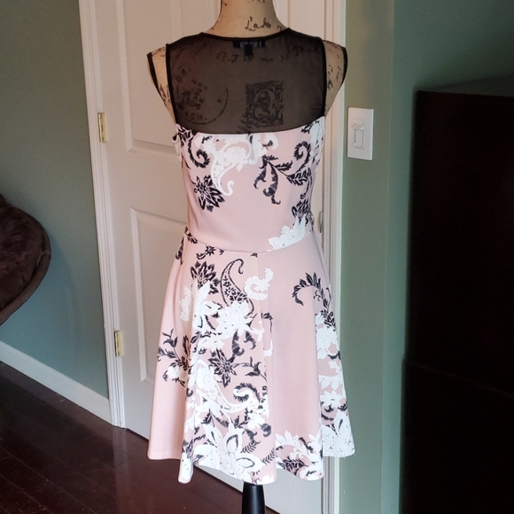 Trixxi Light Pink Floral Print Dress - Picture 4 of 7